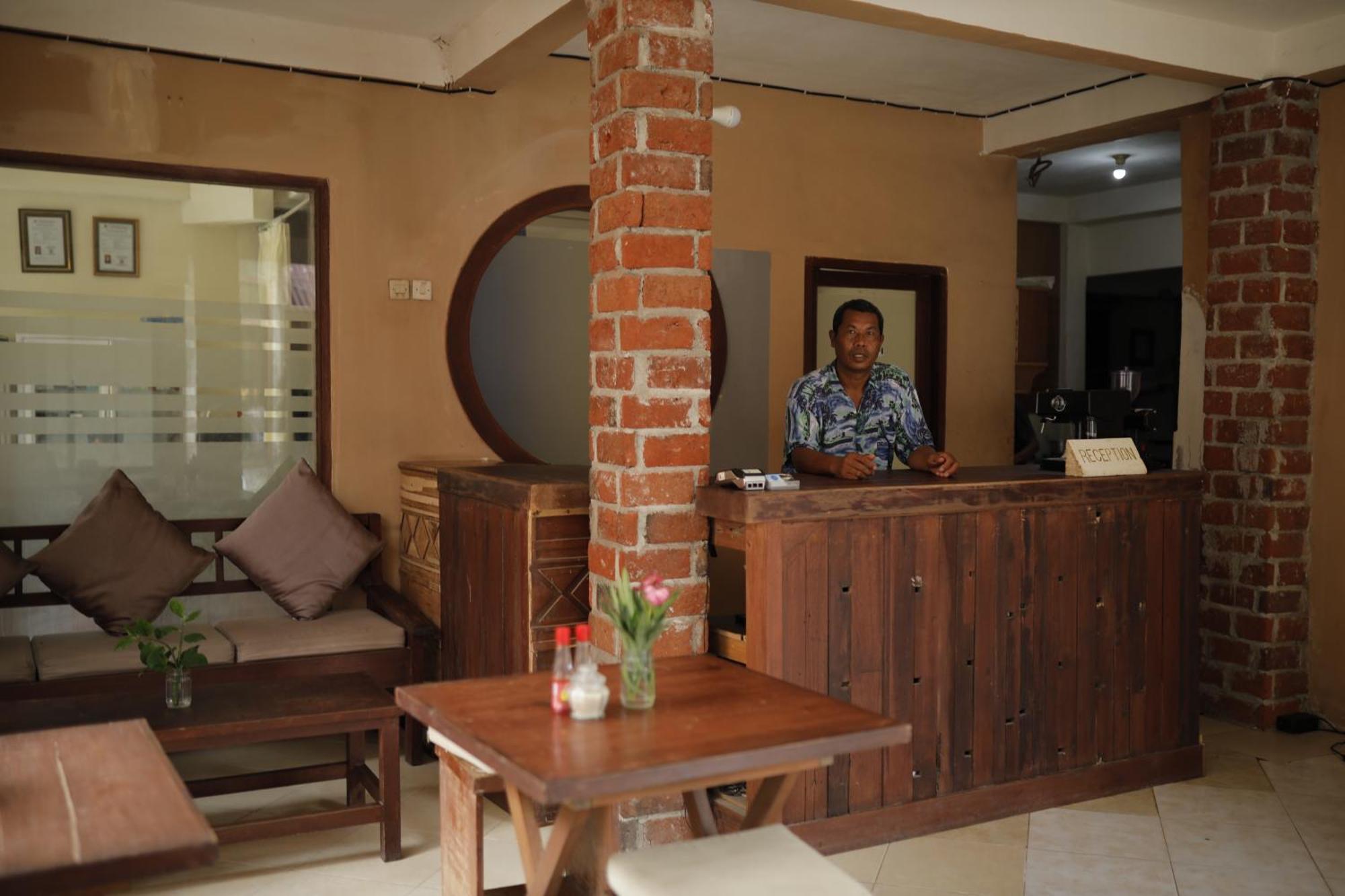 D'Gilian Bungalow Gili Trawangan Exterior photo